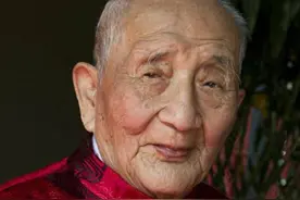 104岁清代健在御医，将秘方上交国家促进发展，如今仍在治病救人图片