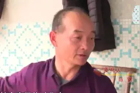 丈夫瘫痪不能自理，妻子不离不弃悉心照顾，丈夫：这是阴谋图片