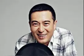 《装台》张嘉译：父母老了，我不让他们晚年流泪图片