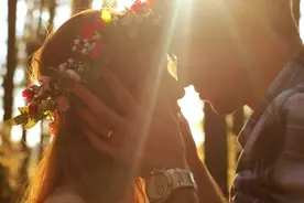 两性心理：婚前到底要不要发生性行为？图片