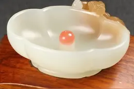 玉一般戴多久就认主人图片