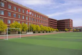 美达菲开放日当天，学生化身讲解员，为家长揭开国际学校神秘面纱图片