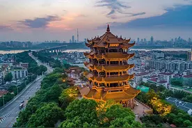 易中天：武汉有"玄武之气"，是当成首都的不二之选图片