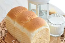 曾经在面包圈广为流传的吐司配方，做出来的面包既松软又美味图片