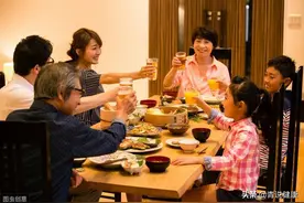 节日聚餐、家宴做好3件事，养胃最重要图片