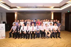 漏尿、尿失禁频频发生？医生：可治，不必忍图片