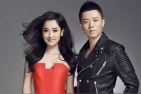 凤凰传奇玲花和腾格尔关系曝光，网友：藏了这么久，终于藏不住了图片