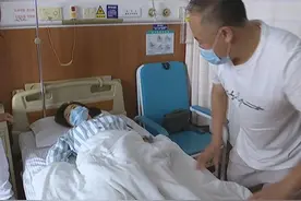 花季少女患病，母亲割肝救女：我要给女儿第二次生命图片