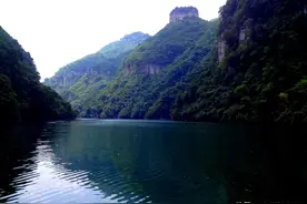 “翻天印”“羊皮洞”你见过吗？不仅有风光还有美好传说图片