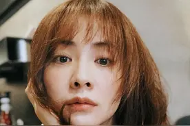 三嫂黄菲缺席外剧20周，原因是同《战狼2》导演刘璋牧甜蜜旅行？图片