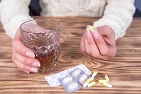 低压高了不要光盯着降压药，生活方式的干预更重要！医生讲清楚图片