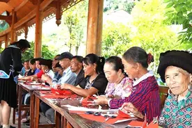 兴仁绣娘：巧手绣出好日子 家门口实现再就业图片