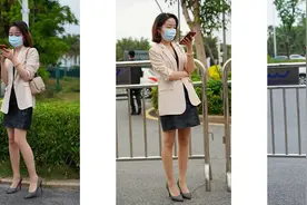 西装、皮裙+尖头细跟鞋，熟龄女人这样穿，让自己更有职业气质图片