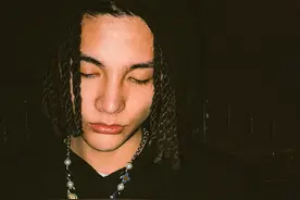 作妖不断？孩子王P图诈捐，又来千万网红拍性感视频蹭洪灾图片