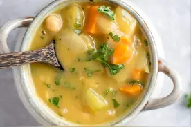 素食鹰嘴豆蔬菜杂烩图片