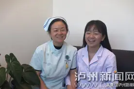 泸州50岁妈妈陪女儿考研，双双被录取：以后三年，我们是同学图片
