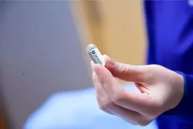 百色市人民医院：一颗“胶囊胃镜机器人”穿梭胃肠查疾病图片