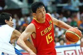 广东宏远的绝对功勋！效力广东17年的杜峰，他一共赚了多少钱？图片