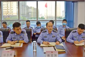 公安秦都分局召开党委（扩大）会议传达学习中国共产党咸阳市秦都区第十八次代表大会会议精神图片