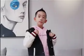应采儿晒大儿子跳街舞，儿子相貌引热议：和爸爸一个模子刻出来的图片