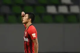 李圣龙抽射破门 海港赢下德比战 申花新援敦比亚首秀表现亮眼图片