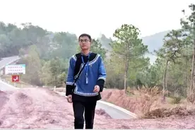 中国青年五四奖章获得者李凯：驻村90后用青春智慧助力乡村振兴图片