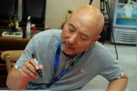 陈佩斯的书法也不入流？自创篆书如搞笑体，有那么点意思图片