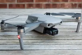 外网评出的2020年11款最佳无人机：DJI 霸榜图片