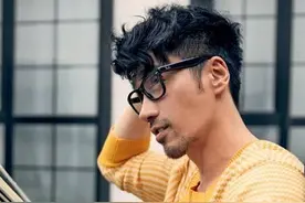 健身有多冻龄？54岁的他，像个24岁小鲜肉：4个动作远离油腻图片