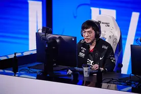 LOL-S11小组赛：“电麻了”！EDG不敌100T小组第二晋级八强图片