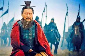 曹操宁可负天下人，独不负关羽，品出好肉：快，快给云长送去尝尝图片