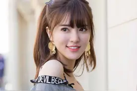 若非群玉山头见，会向瑶台月下逢图片