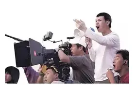 马未都：一根拐杖就让我看清了冯小刚的为人！图片
