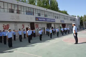 强化交通手势训练  只为助力“陇风3号行动”图片