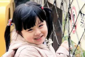 孩子“眼睛”这3种状态，暗示孩子智商高，看看你家孩子中了吗？图片