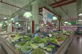 烂菜叶都去哪儿了？看这家菜场如何就地变废为宝图片