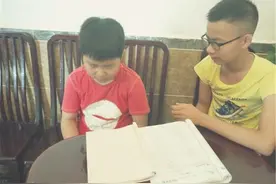 “凭啥扣我儿子分？”11-4=7被打红叉，家长不服质问老师反被打脸图片