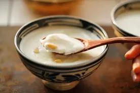 只需两种原料，吃上凝脂般滑嫩老北京宫廷奶酪图片