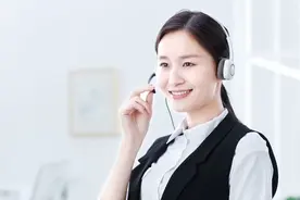 银行客服能有多惨，看看我就知道了图片