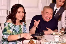 超过香港刘銮雄，20年花20亿找100位女友，后却因没钱换肾逝世图片
