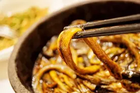 吃鳝鱼是江苏内斗的唯一解决办法图片