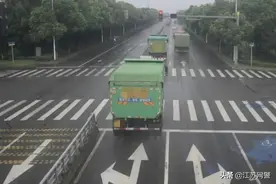 江苏苏州：工程运输车违法行为曝光！图片