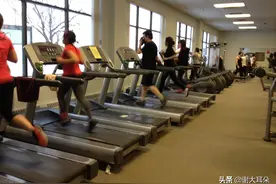 海外旅居十年，看看海外健身房是怎么样的呢？非常划算图片