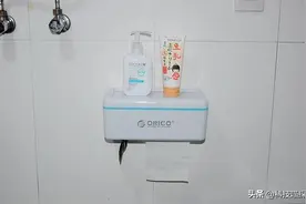 将简洁进行到底，ORICO的又一跨界之作卫生间免打孔纸巾盒置物架图片