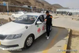 土乡青年祁进智：互助县畅达驾校里的金牌教练图片
