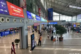 河南最尴尬的一个机场 机票价格很高 很多人表示宁愿去郑州飞图片