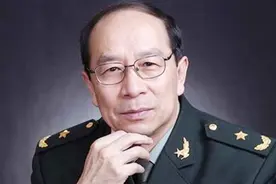 金一南《苦难辉煌》都讲了些什么，华东师范大学教授会提出质疑？图片