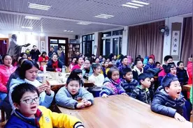 一调吟千诗 重兴诗词吟诵之风图片
