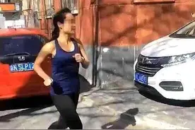 澳洲跑步女，高学问，低道德，有文化的流氓图片