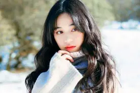 女人有了这4种表现，就是对你芳心暗许，男人要接住图片